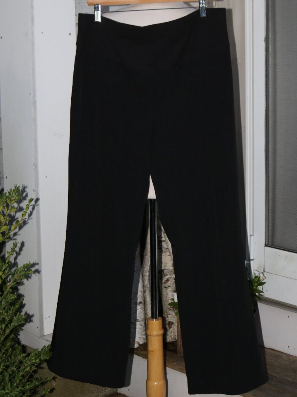 Motherhood Black Tonal Pinstripe Wide Leg w Elastic Belly Panel Pants Sz MEDIUM